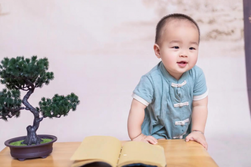 广州借卵试管代怀包男孩两岁宝宝咳嗽